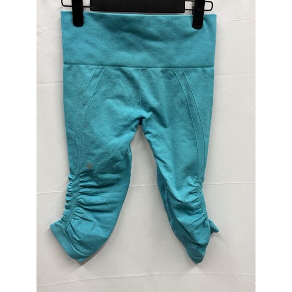 Lululemon In The Flow Crop II *Size 4* - Picture 4 of 6